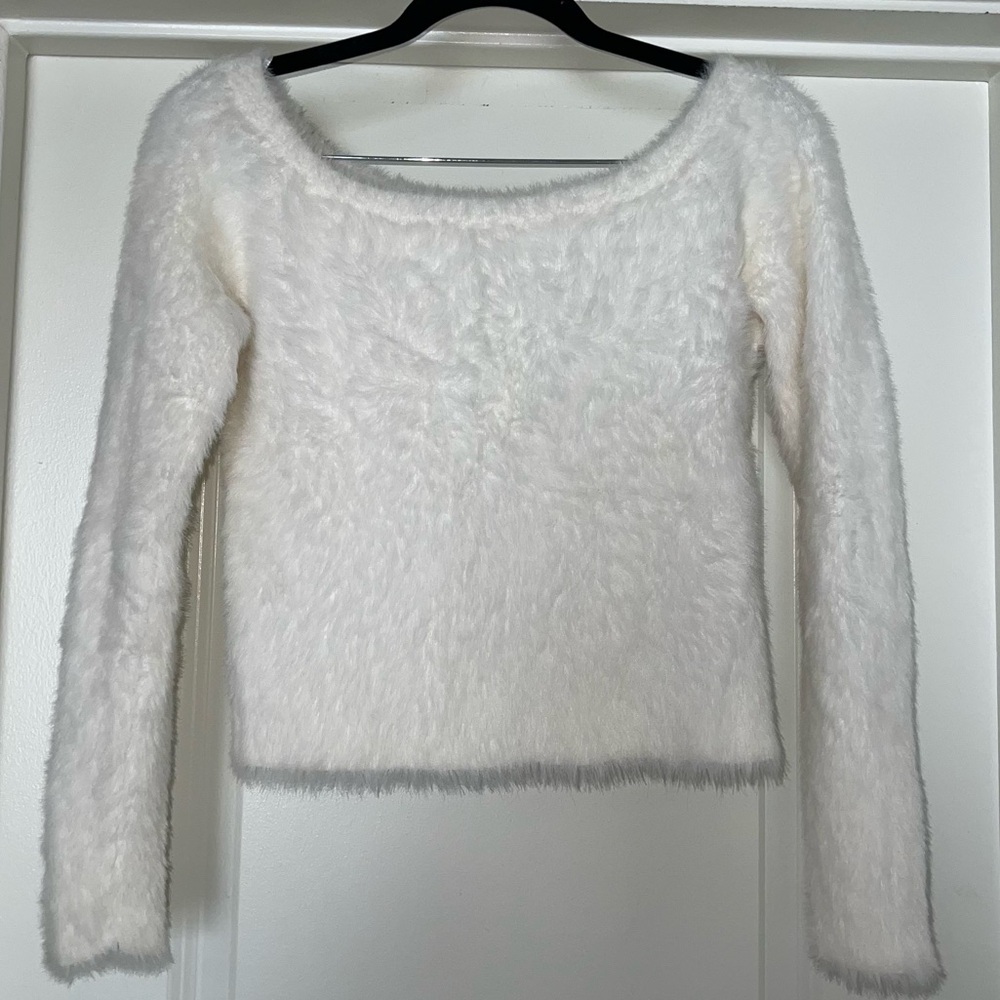 H&M Divided White Fuzzy Sweater